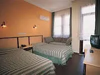 Merriment Hotel 3*